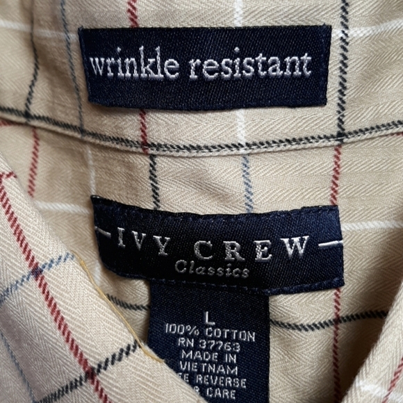 Ivy Crew short sleeve button casual large - Picture 2 of 2